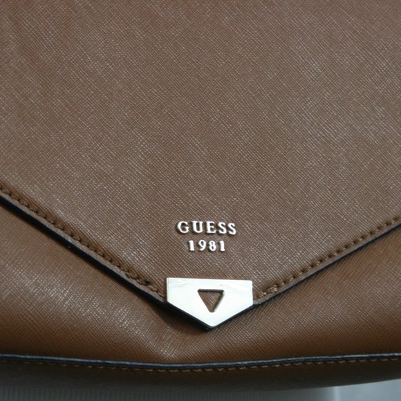 Guess Brown Faux Leather Shoulder Bag w/ Removable Wide Shoulder Strap EUC - Picture 3 of 15